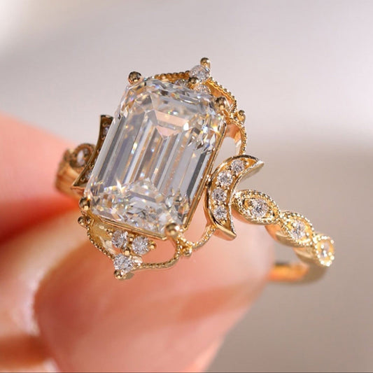 Vintage  Emerald Lab Grown Art Deco Engagement Ring Gold Wedding Anniversary Ring